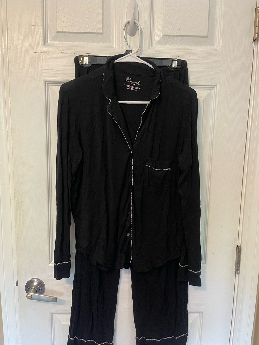 Heavenly by Victorias Secret Black Women's Two-Piece Pajama Set